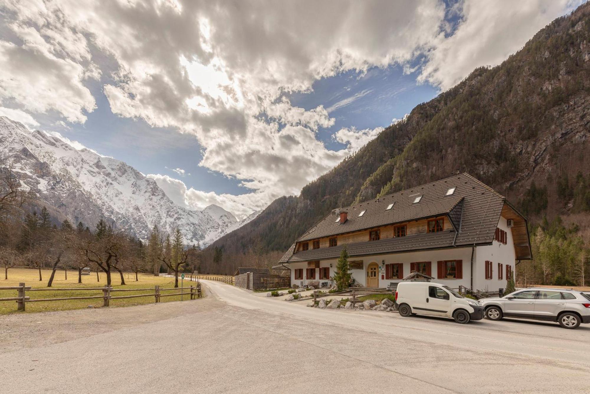 Hisa Ojstrica Bed & Breakfast Solčava Eksteriør bilde