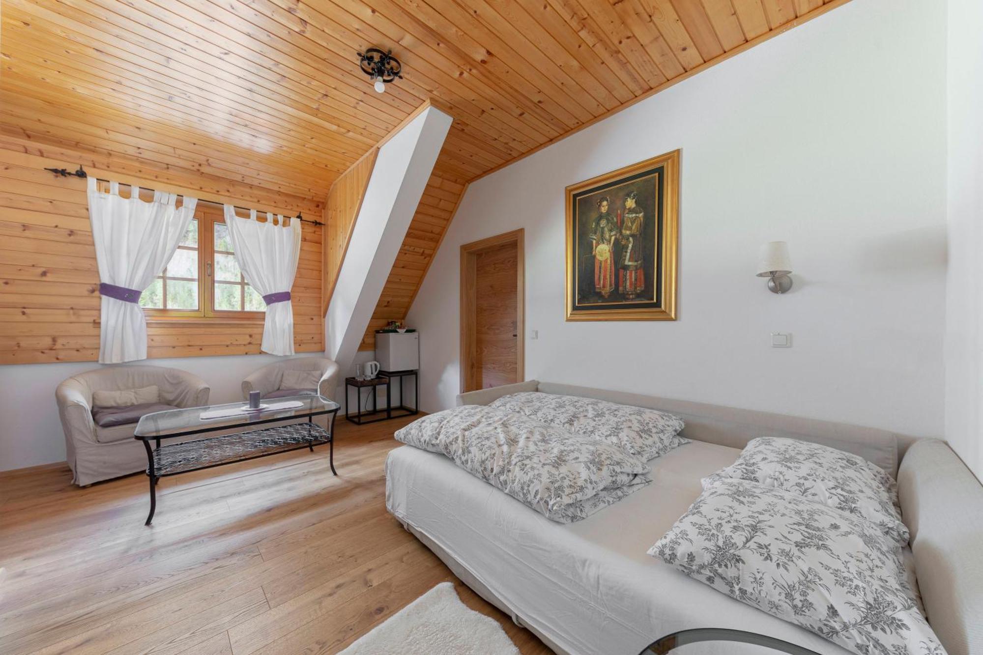 Hisa Ojstrica Bed & Breakfast Solčava Eksteriør bilde